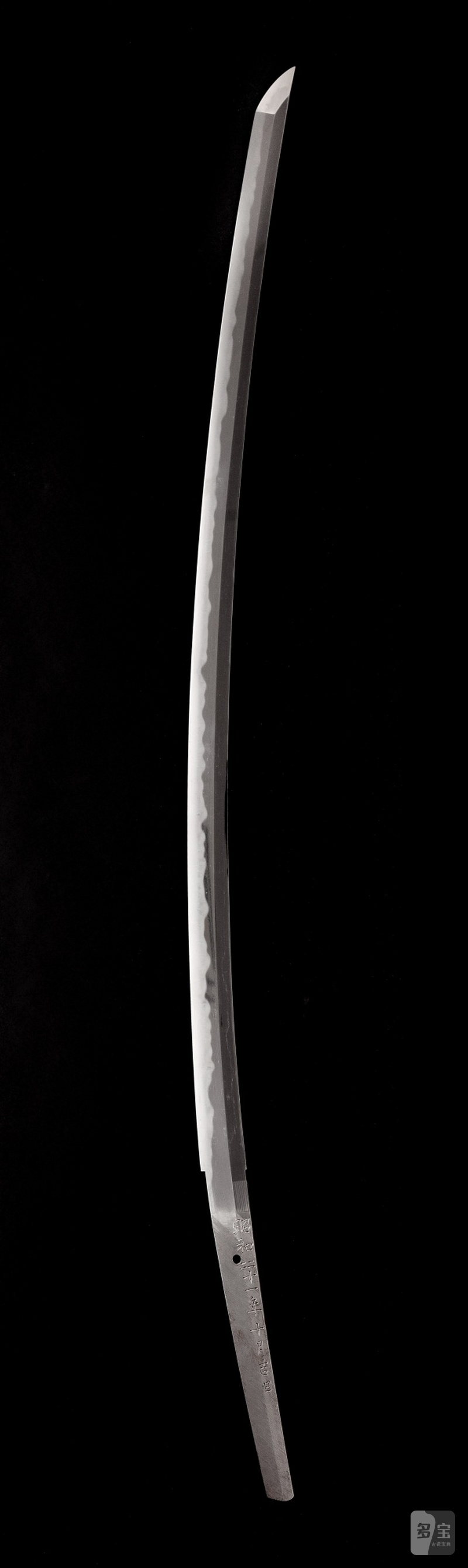 A gendaito, signed Horii Tanetsugu saku (made by Horii Tanetsugu, [born in 1923]), Japan, dated Showa yonjuichi nen kugatsu kichijitsu (an auspicious day in the 10th month, 1966) - 图3
